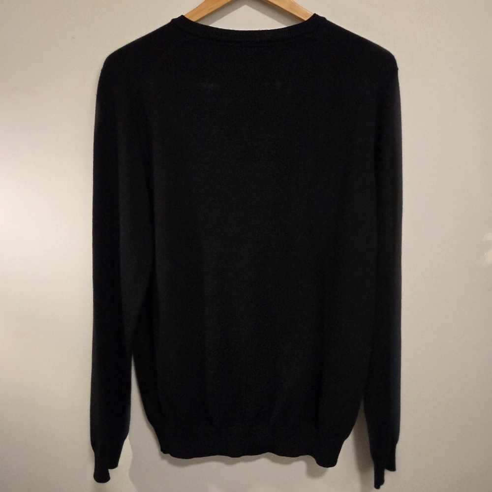 Le Château Men’s Black V-Neck Sweater Small Classic Knit - Picture 4 of 6